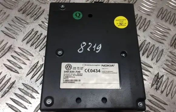 Volkswagen PASSAT B6 Airbag control unit/module 3C0909605J 8219