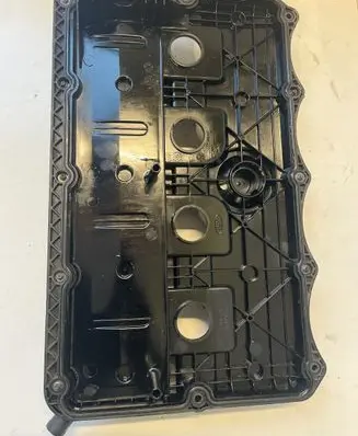 Ford Mondeo Mk III Rocker cam cover PA66GF35 RZ150C