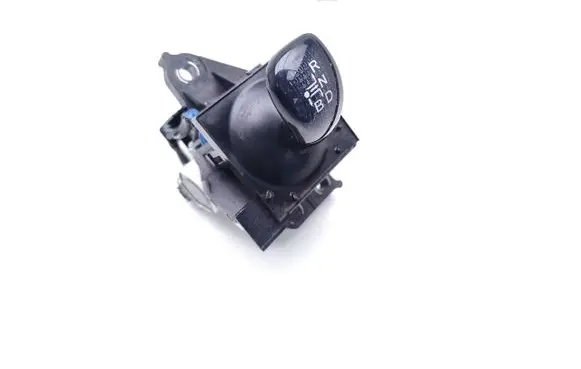 Toyota Auris E180 Gear selector 75C582RHD