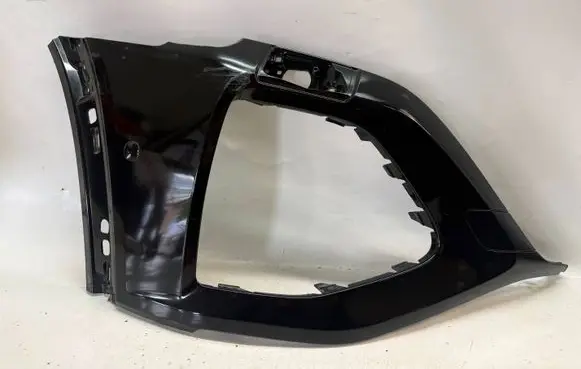 Audi e-tron Front bumper corner part panel trim 4KE807438K 4KE807438