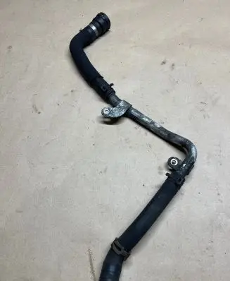 Audi A7 S7 4G Engine coolant pipe/hose 4G0121071N A09052011
