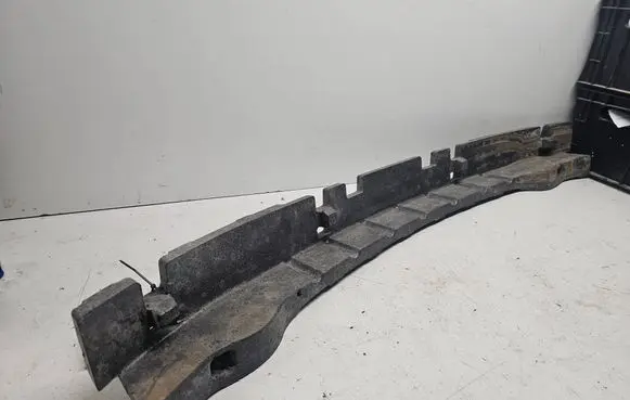 Opel Omega B2 Front bumper foam support bar 09147459