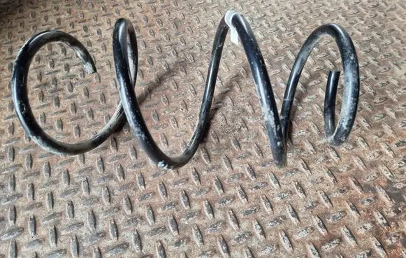 Mercedes-Benz CLA C117 X117 W117 Front coil spring
