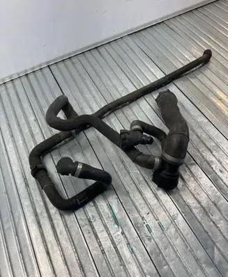 BMW X5 F15 Engine coolant pipe/hose 8578987 162697