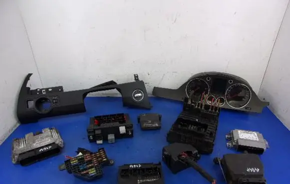 Volkswagen PASSAT B6 Ignition lock