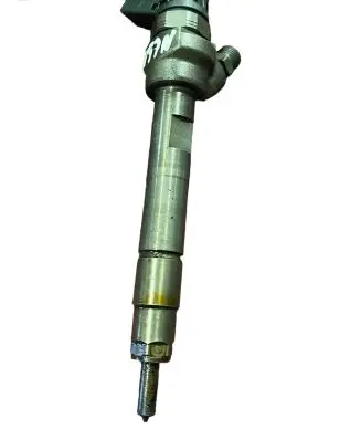 BMW 5 F10 F11 Fuel injector 7810702