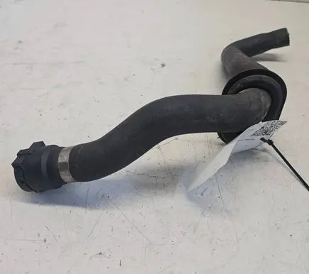 Audi A6 S6 C5 4B Engine coolant pipe/hose 8D0819699