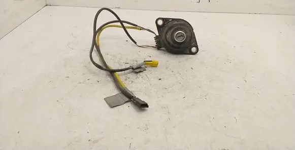 BMW 7 E38 Tailgate/trunk/boot lock/catch/latch 8150240