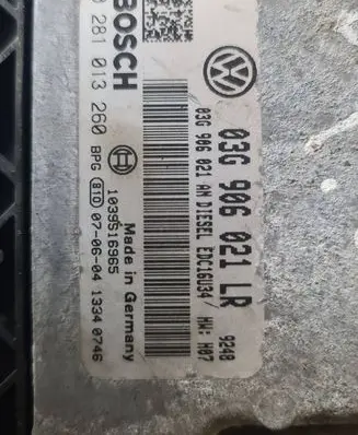 Volkswagen PASSAT B6 Engine control unit/module 03G906021AN 03G906021LR 0281013260
