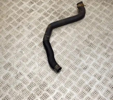 Peugeot 3008 I Engine coolant pipe/hose