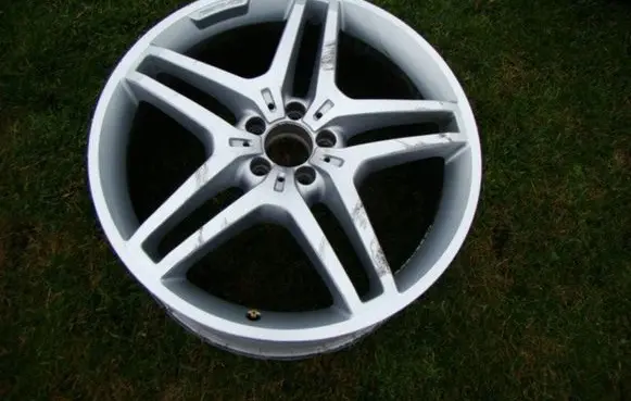 Mercedes-Benz ML W166 R21 alloy rim 