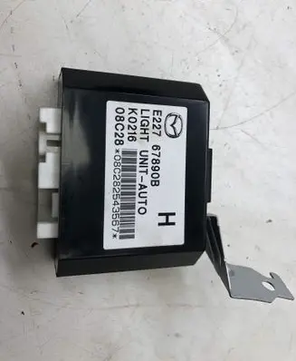 Mazda CX-7 Light module LCM E22767890B K0216
