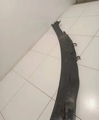 Mercedes-Benz ML W164 Wiper trim A1648300228