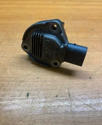 BMW 3 E46 Oil level sensor 6PR00786802 7508003
