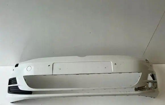Volkswagen Golf VII Front bumper 5G0807221