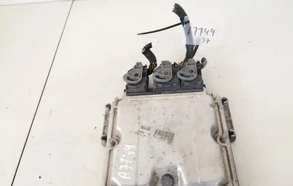 Lancia Phedra Engine control unit/module 9652590480 0281011334