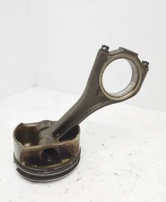 BMW X5 E70 Piston with connecting rod