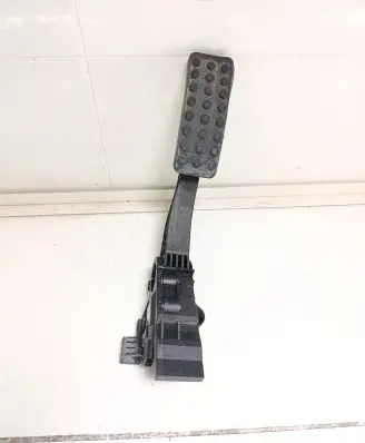 Mercedes-Benz B W246 W242 Accelerator throttle pedal A2463001604