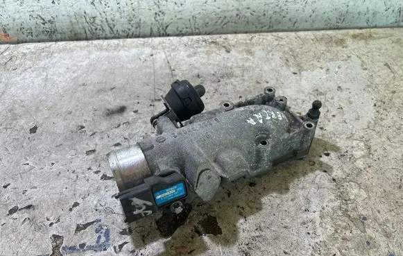 Opel Vectra C Throttle valve 08226802