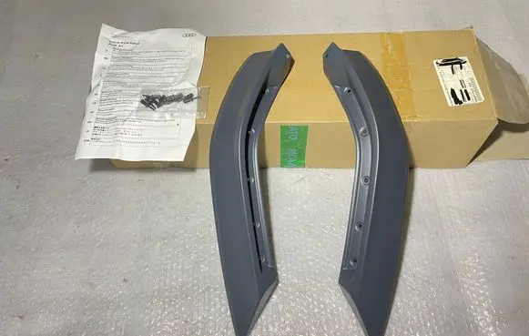 Audi A5 Front bumper lip 8W6071961BLCP 8W6071961 8W6071962