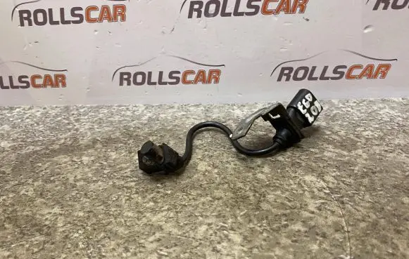 BMW 5 E60 E61 Crankshaft position sensor 0281002