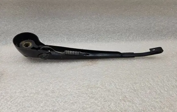 Audi A4 S4 B5 8D Rear wiper blade arm 8D9955407A