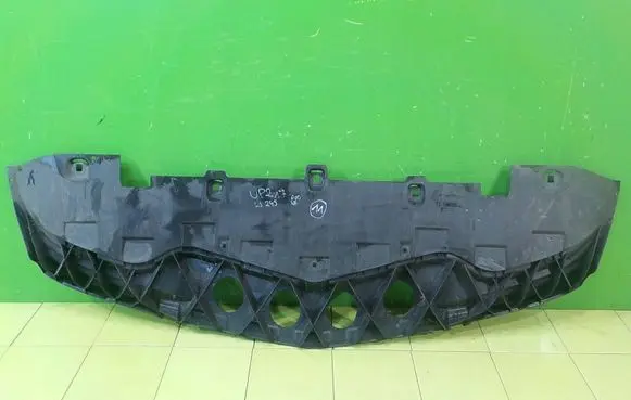 Mercedes-Benz B W245 Front bumper skid plate/under tray UP217
