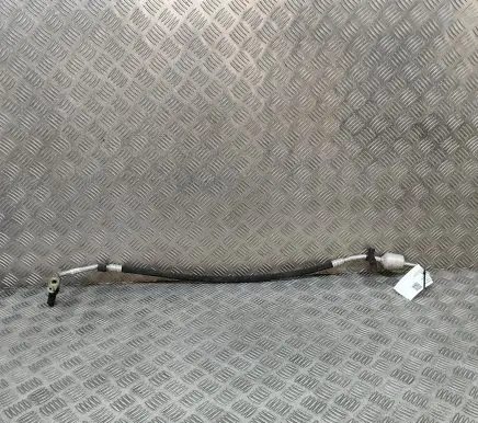 BMW i3 Air conditioning (A/C) pipe/hose 9291153