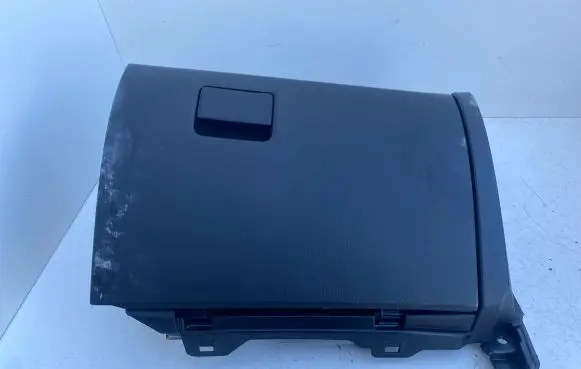 Mazda 3 II Glove box set BHN164261