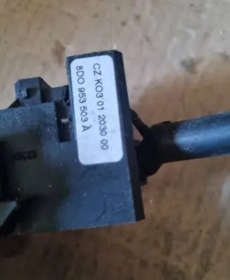 Audi A4 S4 B5 8D Wiper control stalk CZK0301203000 8D0953503A