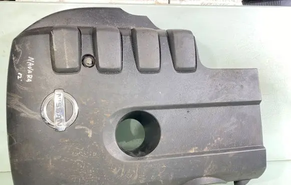 Nissan Navara D40 Engine cover (trim)