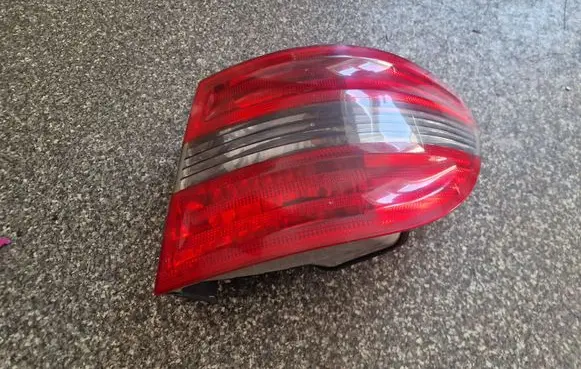 Mercedes-Benz B W245 Rear/tail lights
