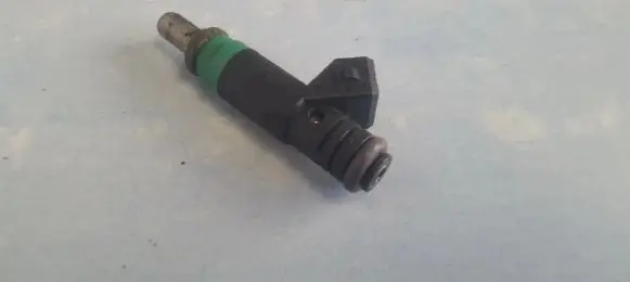 Volvo S40, V40 Fuel injector 97mf9f593bc 97mf-9f593-bc