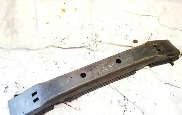 Volvo V50 Front bumper mounting bracket 30655876