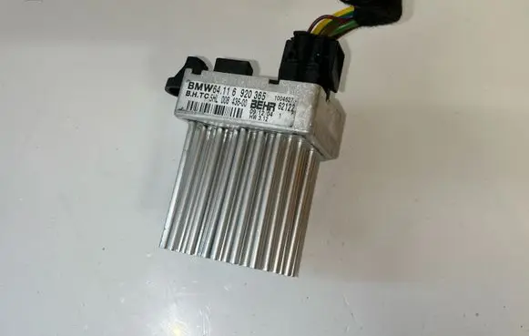 BMW 3 E46 Heater blower motor/fan resistor 64116920365