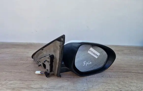Mazda 3 II Front door electric wing mirror E4022683