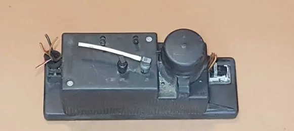 Mercedes-Benz E W210 Central locking vacuum pump 0132006338 2108000048