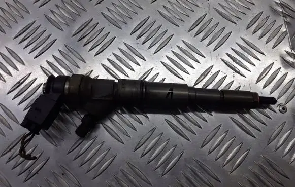 BMW 3 E46 Fuel injectors set 0445110149