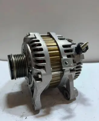 Mazda 3 II Generator/alternator A2TJ0881