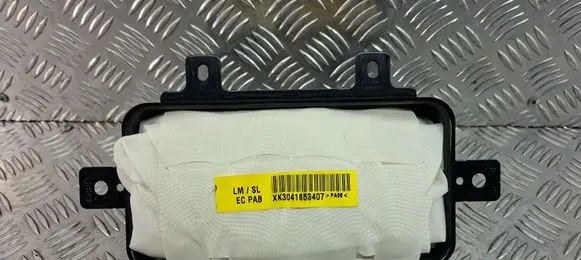 KIA Sportage Passenger airbag 845303U000
