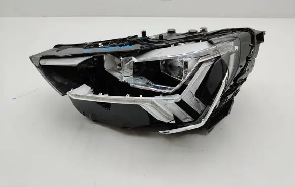 Audi Q3 F3 Headlight/headlamp 83A941033