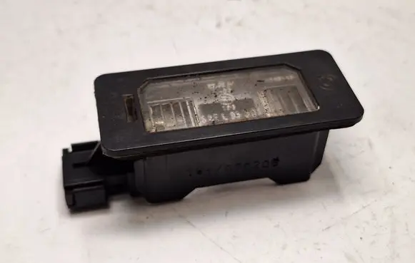 BMW 3 E90 E91 Number plate light 7165646 63267165646