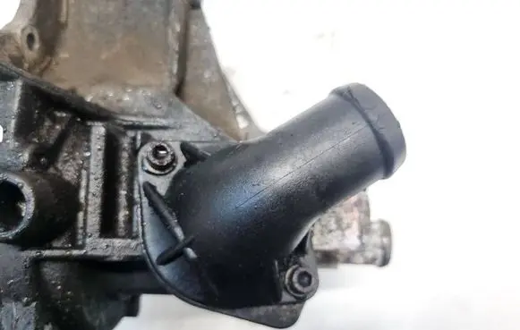 Volkswagen Polo III 6N 6N2 6NF Engine coolant pipe/hose 030121121B