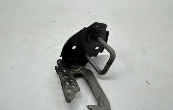 BMW 5 F10 F11 Engine bonnet/hood lock/latch loop/hook 