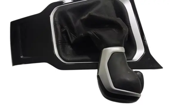 Volkswagen T-Roc Gear lever shifter trim leather/knob 2GA711456C