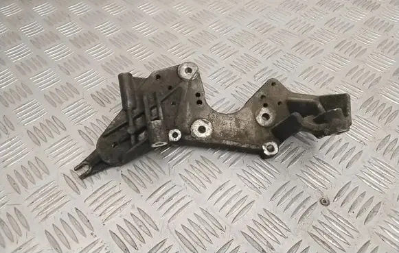 Audi A4 S4 B8 8K Fuel pump bracket 059130147N