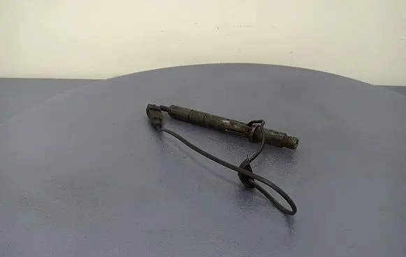 Audi A4 S4 B6 8E 8H Fuel injector 059130202E