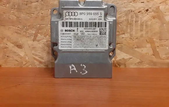 Audi A3 S3 8P Airbag control unit/module 0285010917 8P0959655S