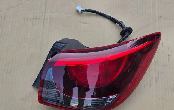 Mazda 2 Rear/tail lights DB5J51150 22018384