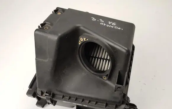 Air filter box